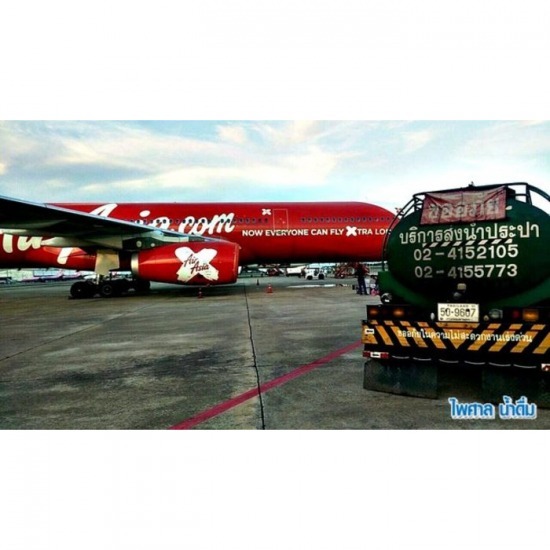 รถส่งน้ำประปา รถส่งน้ำประปา